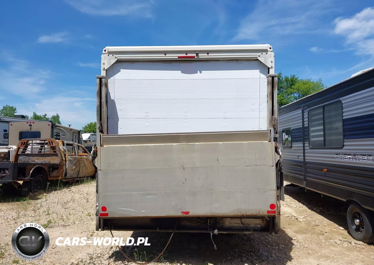 2014 Ford F-59 Commercial Stripped VIN:1F66F5KY4E0A07956 - 17
