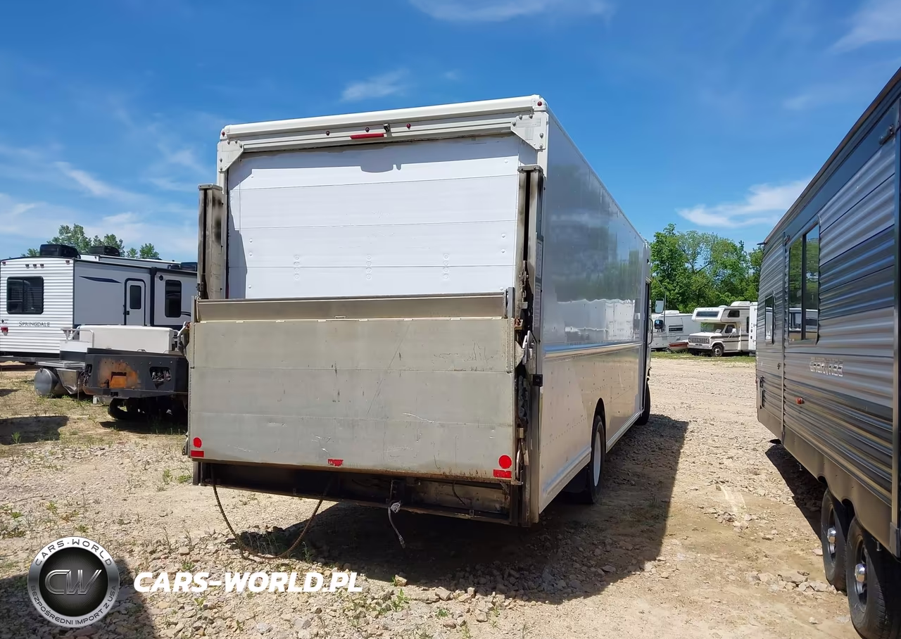 2014 Ford F-59 Commercial Stripped VIN:1F66F5KY4E0A07956 - 4
