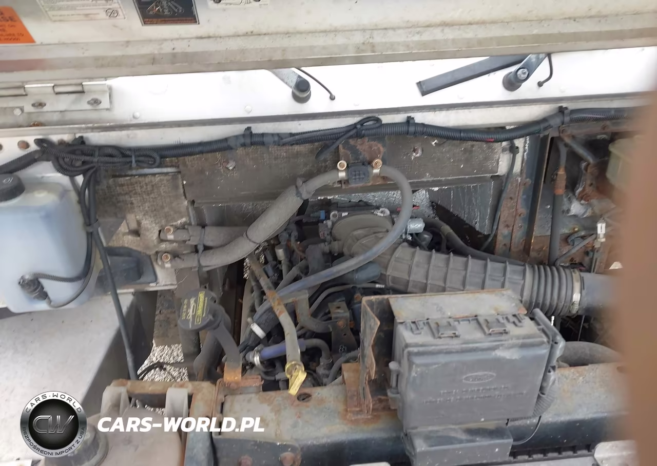 2014 Ford F-59 Commercial Stripped VIN:1F66F5KY4E0A07956 - 9