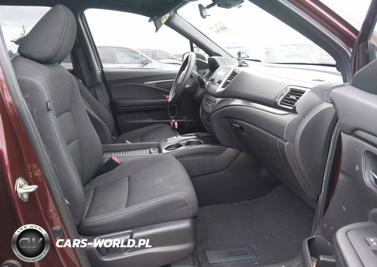 2019 Honda Passport Sport VIN:5FNYF7H28KB011476 - 5