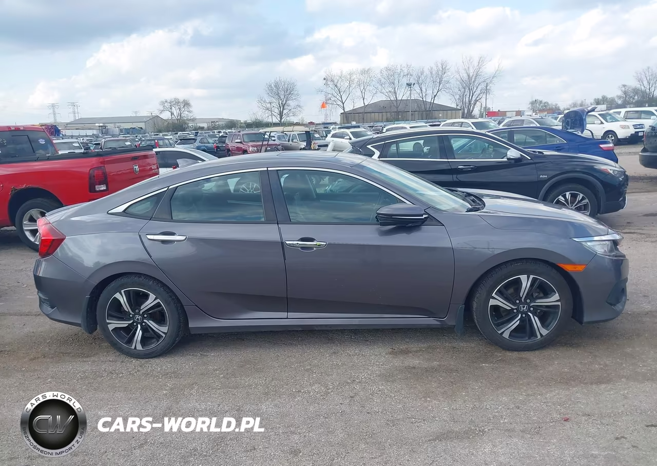 2017 Honda Civic Touring VIN:19XFC1F98HE015247 - 13