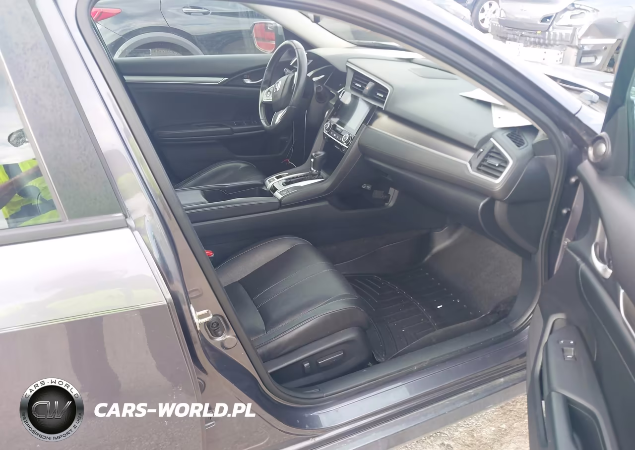 2017 Honda Civic Touring VIN:19XFC1F98HE015247 - 5