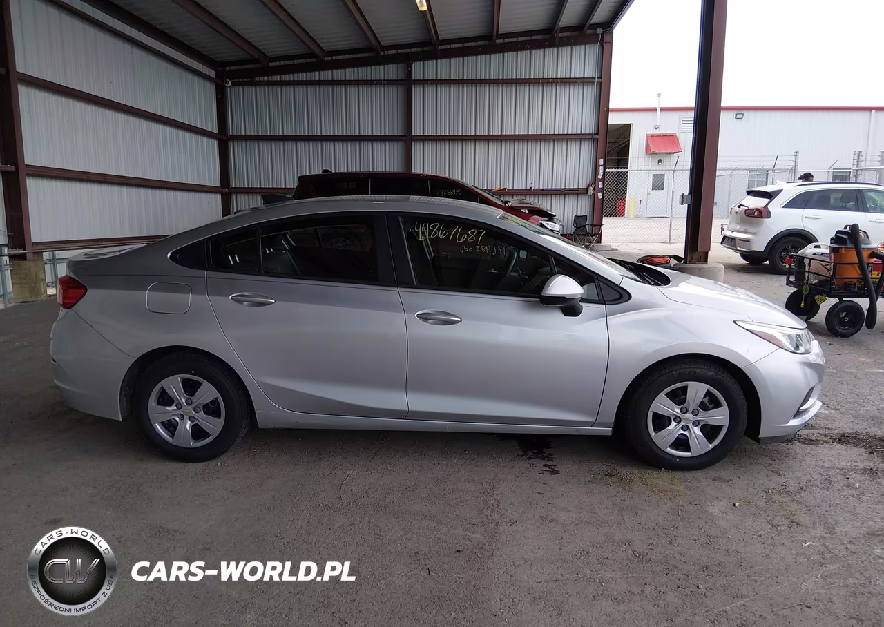 CHEVROLET CRUZE LS VIN:1G1BC5SM4H7253430 - 13