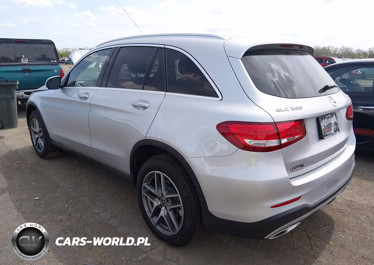 2019 Mercedes-Benz Glc 300 4Matic VIN:WDC0G4KB2KV152279 - 3