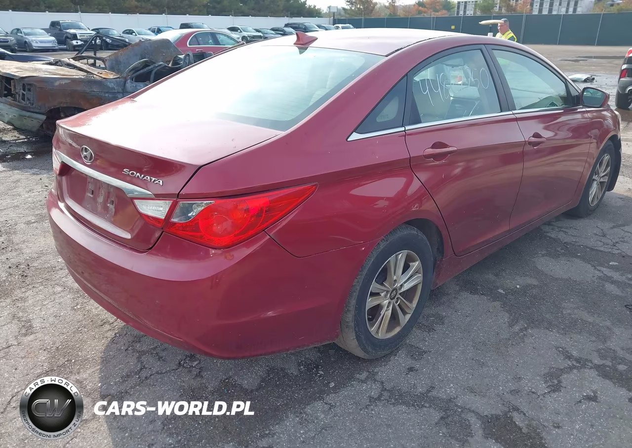 2013 Hyundai Sonata Gls VIN:5NPEB4AC9DH753759 - 4