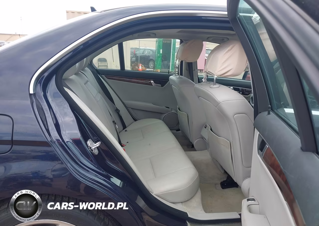 2010 Mercedes-Benz C 300 Luxury-Sport VIN:WDDGF5EB7AF368054 - 8