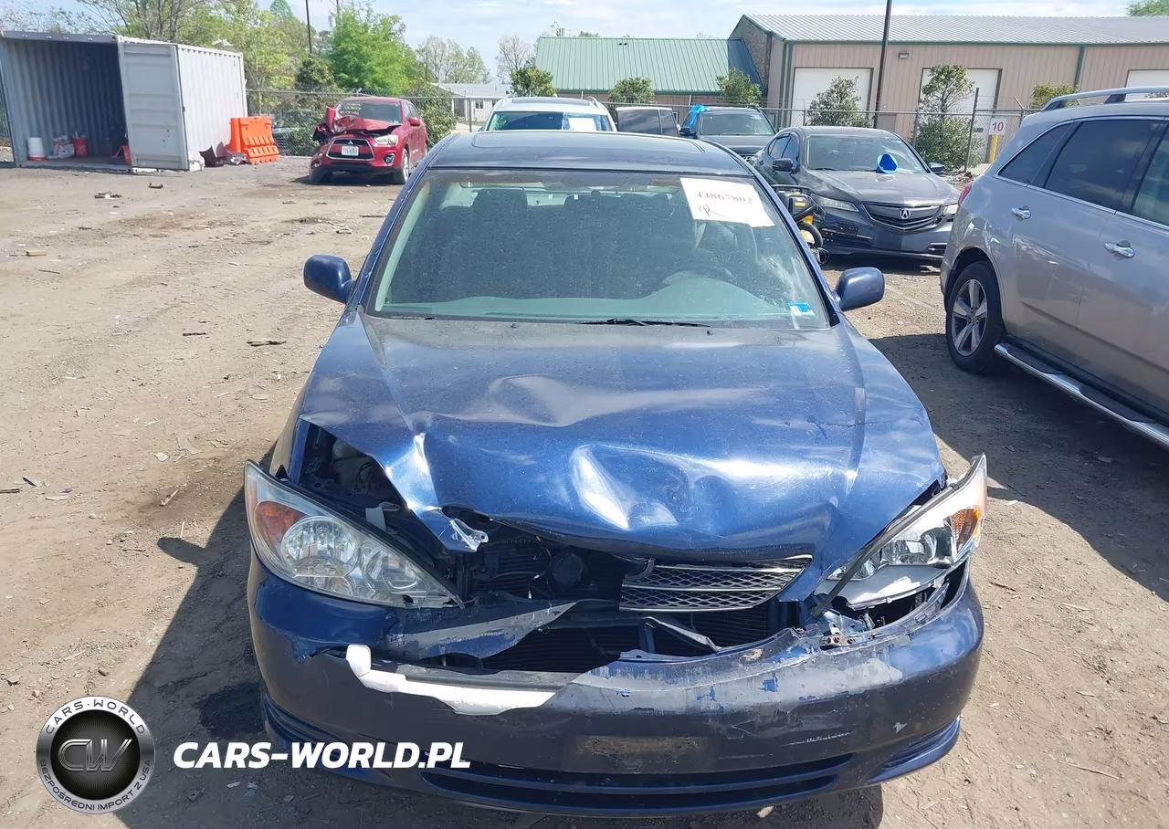 2002 Toyota Camry Le V6 VIN:4T1BF30K72U526739 - 12