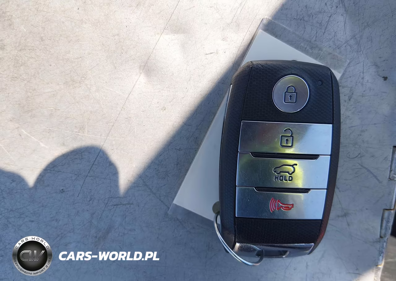 2020 Kia Sorento 3.3L S VIN:5XYPG4A55LG693870 - 11