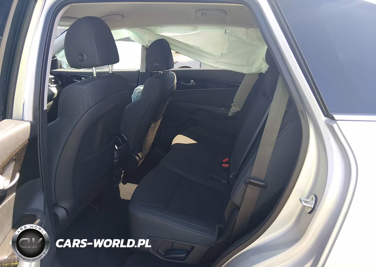 2020 Kia Sorento 3.3L S VIN:5XYPG4A55LG693870 - 8