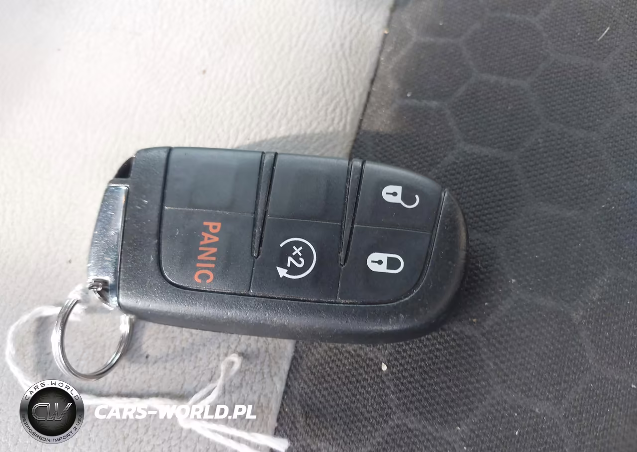 2018 Jeep Compass Latitude 4X4 VIN:3C4NJDBB4JT434838 - 11