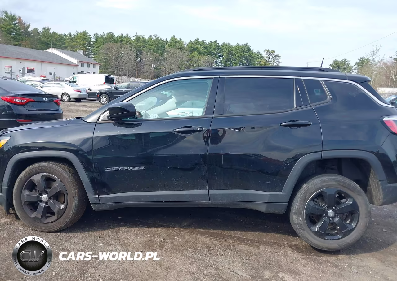 2018 Jeep Compass Latitude 4X4 VIN:3C4NJDBB4JT434838 - 15