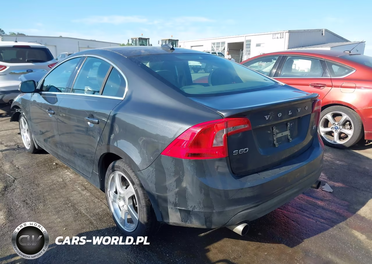 2012 Volvo S60 T5 VIN:YV1622FS1C2102032 - 3