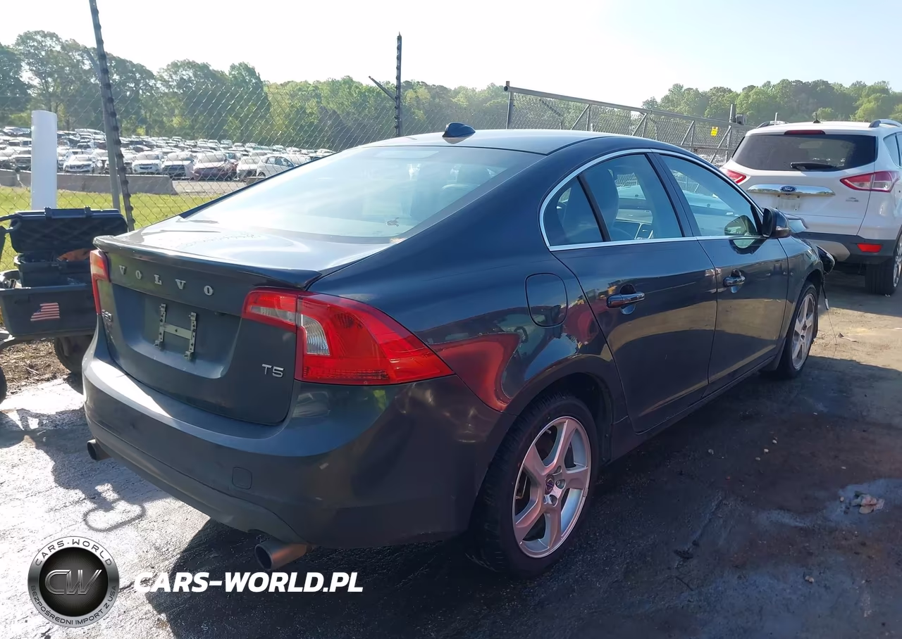 2012 Volvo S60 T5 VIN:YV1622FS1C2102032 - 4