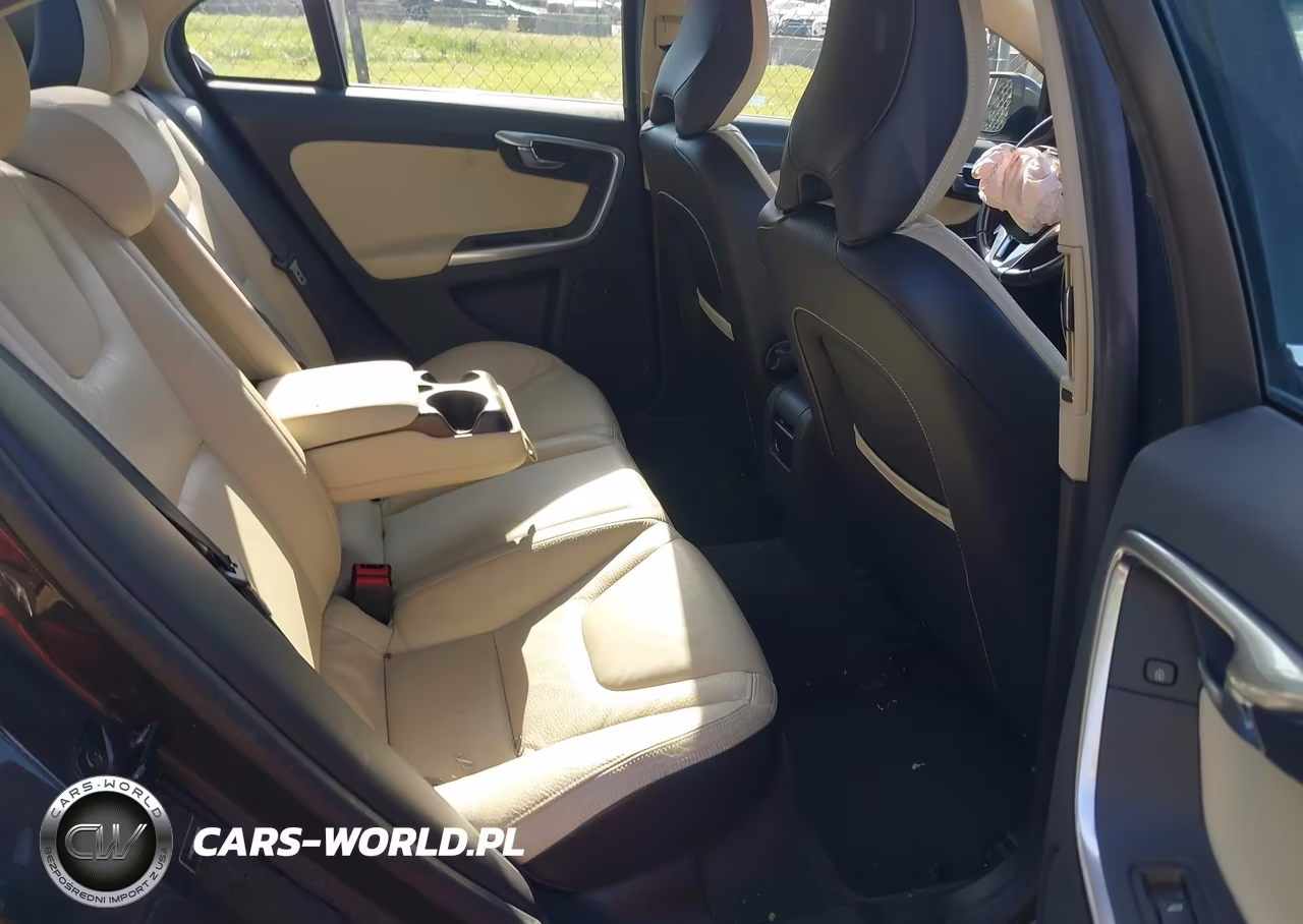 2012 Volvo S60 T5 VIN:YV1622FS1C2102032 - 8