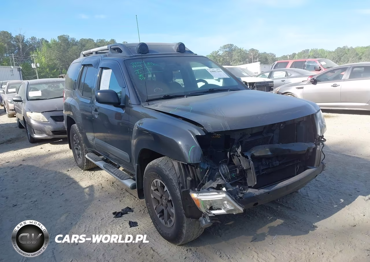 2015 Nissan Xterra Pro-4X – zdjęcie 1 z 16