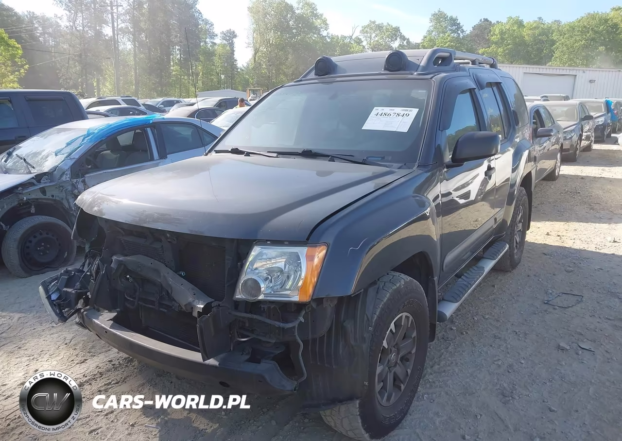 2015 Nissan Xterra Pro-4X VIN:5N1AN0NW6FN660439 - 2