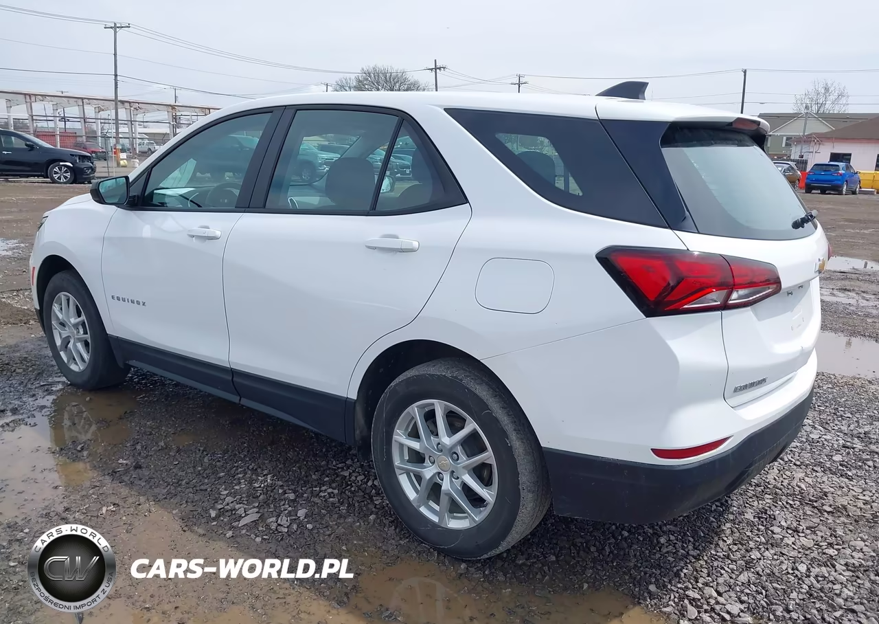 2024 Chevrolet Equinox Awd Ls VIN:3GNAXSEG4RL144305 - 3