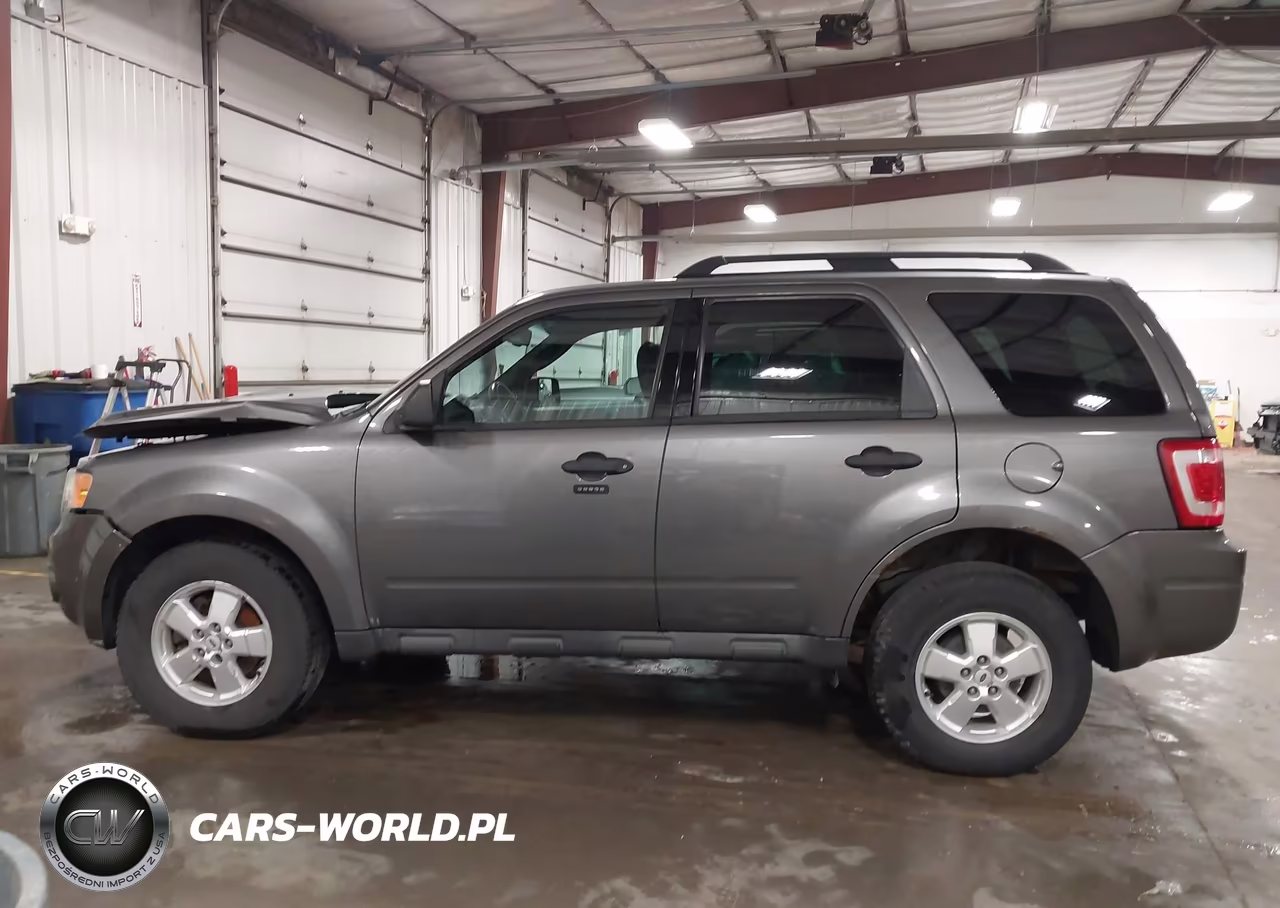 2009 Ford Escape Xlt VIN:1FMCU037X9KA58446 - 15