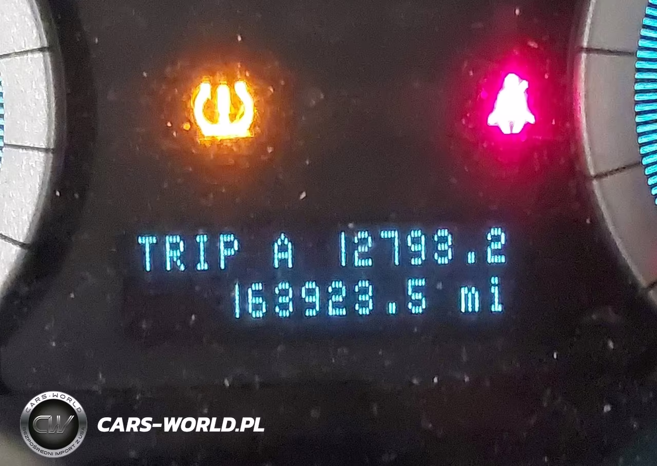 2009 Ford Escape Xlt VIN:1FMCU037X9KA58446 - 16