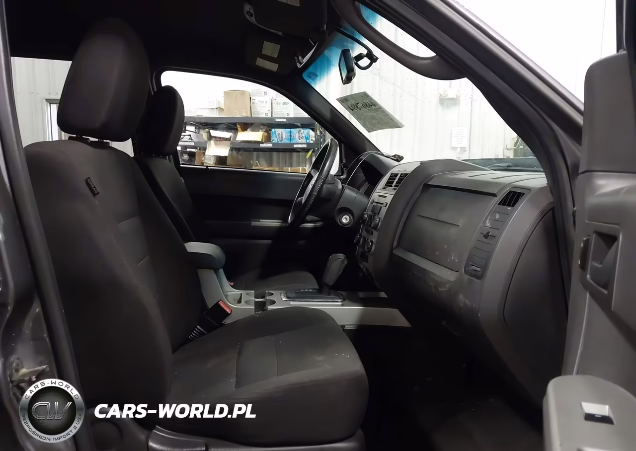 2009 Ford Escape Xlt VIN:1FMCU037X9KA58446 - 5