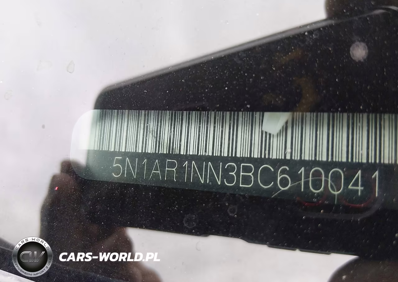2011 Nissan Pathfinder Silver VIN:5N1AR1NN3BC610041 - 9