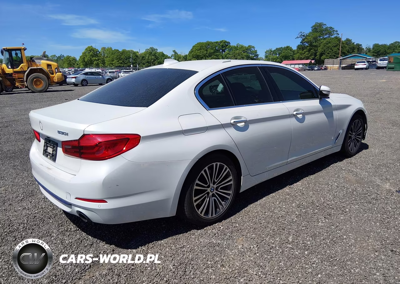 2018 BMW 530I xDrive VIN:WBAJA7C54JWC75726 - 4