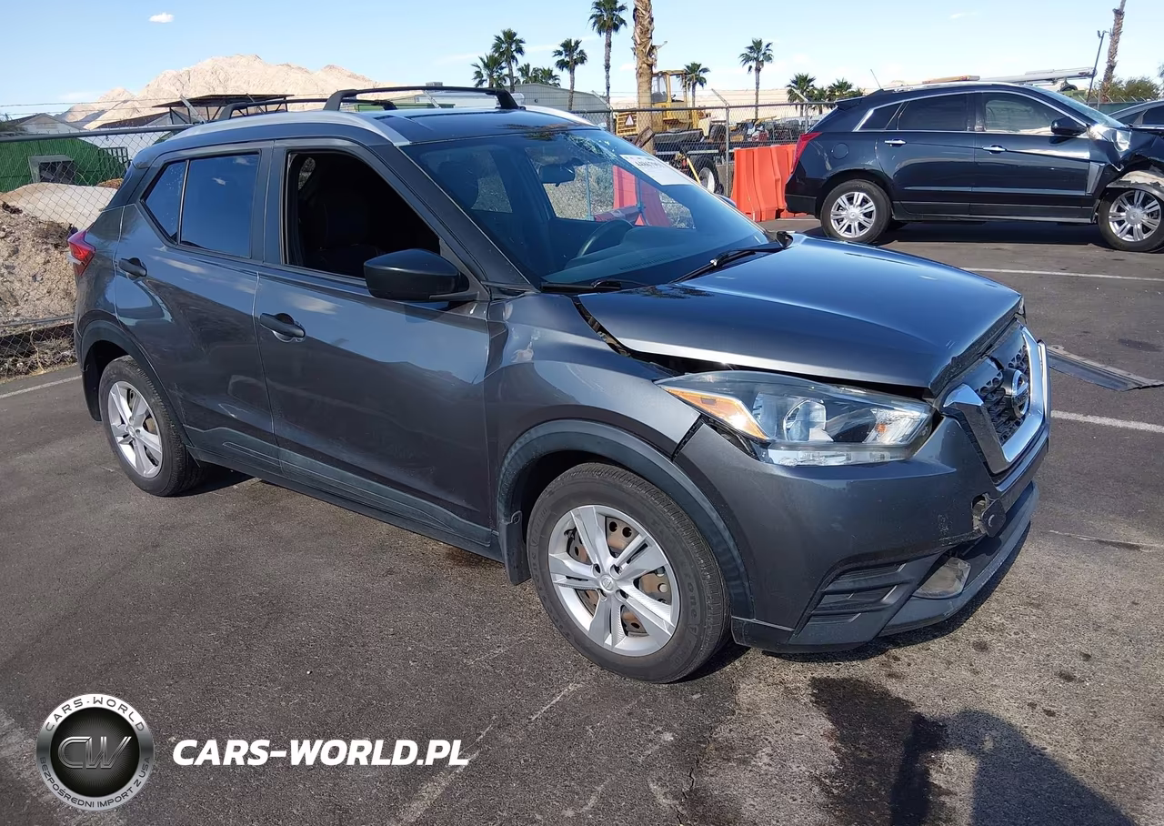 2019 Nissan Kicks S