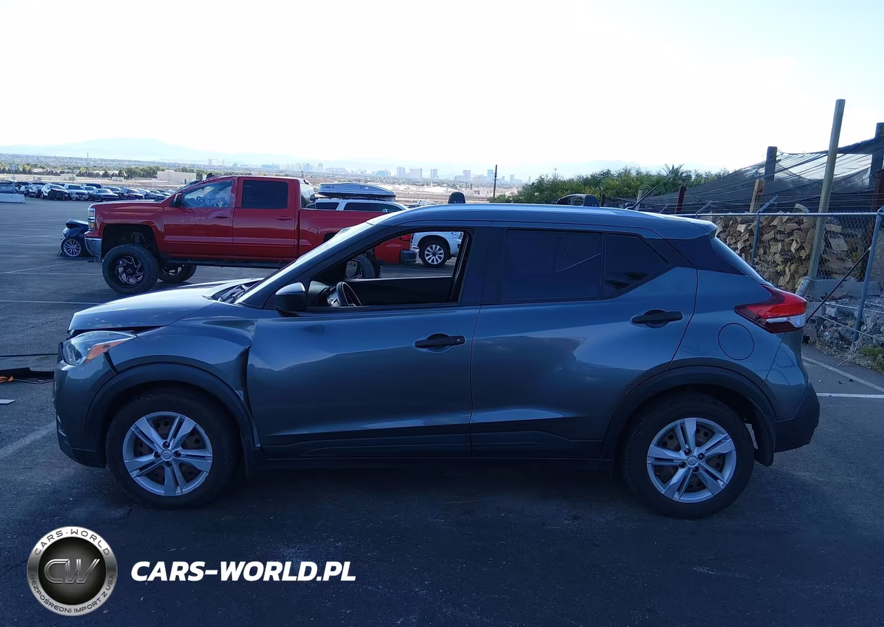 2019 Nissan Kicks S VIN:3N1CP5CU5KL542904 - 14