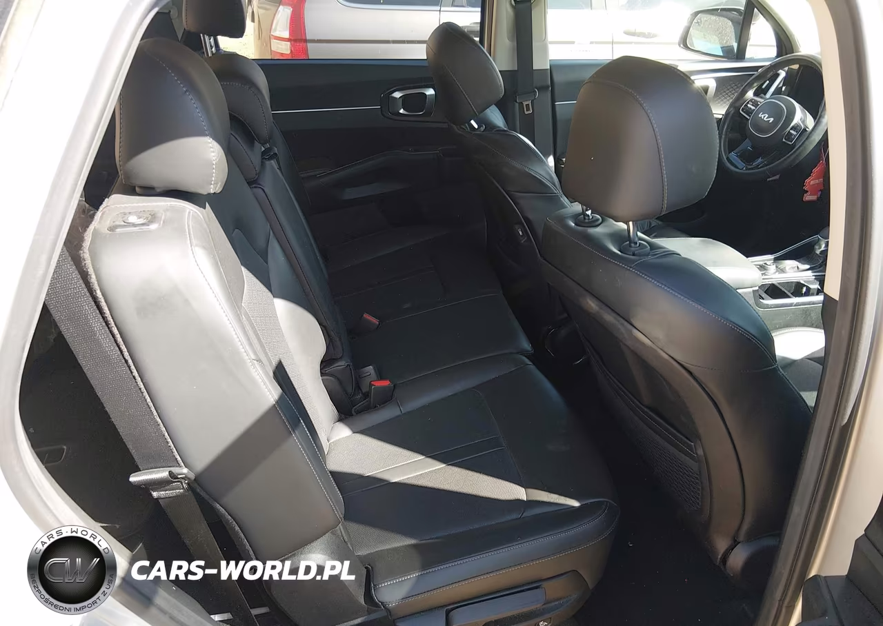 2022 Kia Sorento S VIN:5XYRL4LC0NG083961 - 8