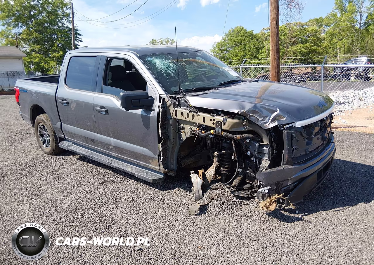 2025 Ford F-150 Lightning Xlt