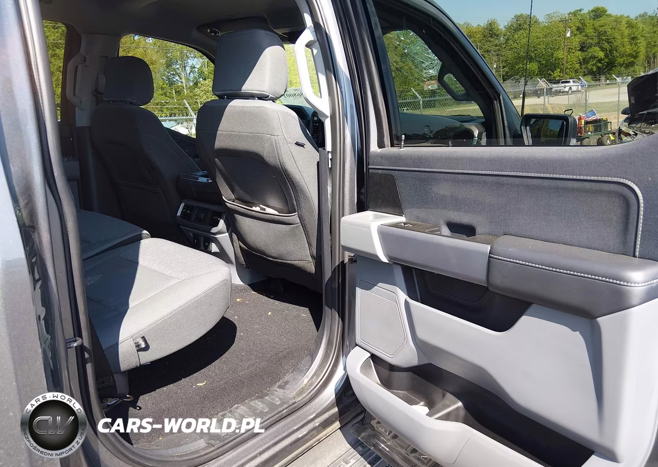 2025 Ford F-150 Lightning Xlt VIN:1FTVW3LK9SWG05797 - 8