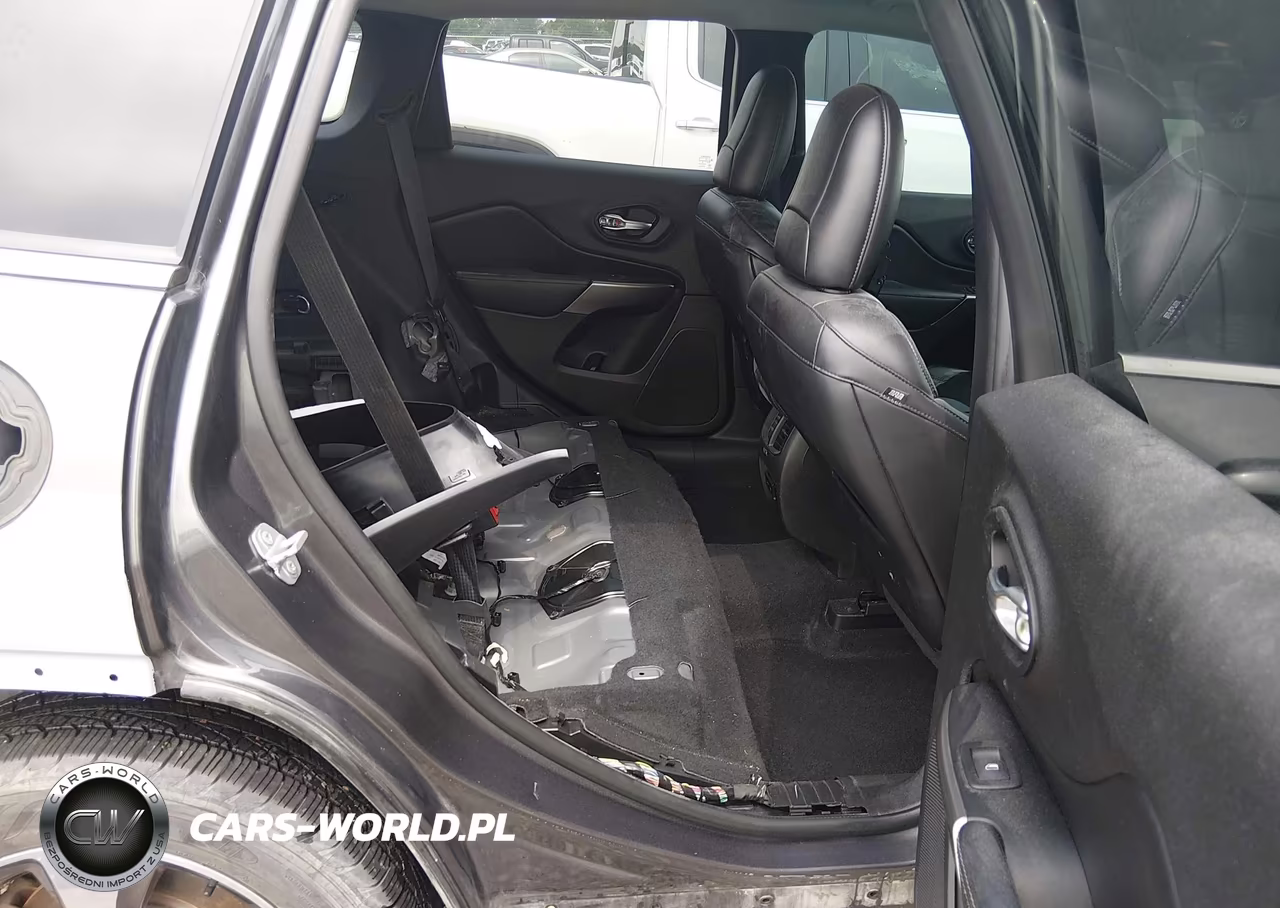 2019 Jeep Cherokee Limited 4X4 VIN:1C4PJMDX6KD430315 - 8