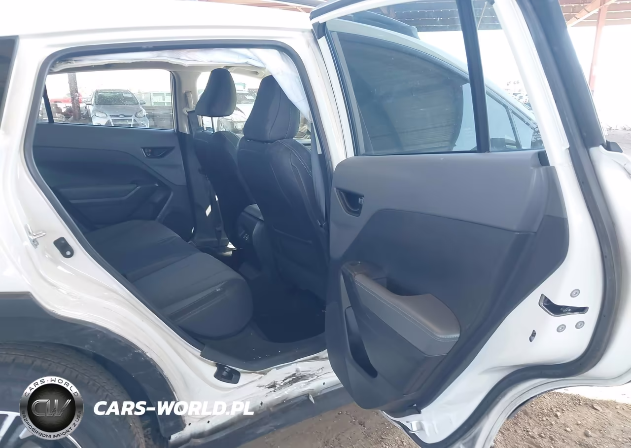 2024 Subaru Crosstrek Premium VIN:JF2GUADC0R8231056 - 8