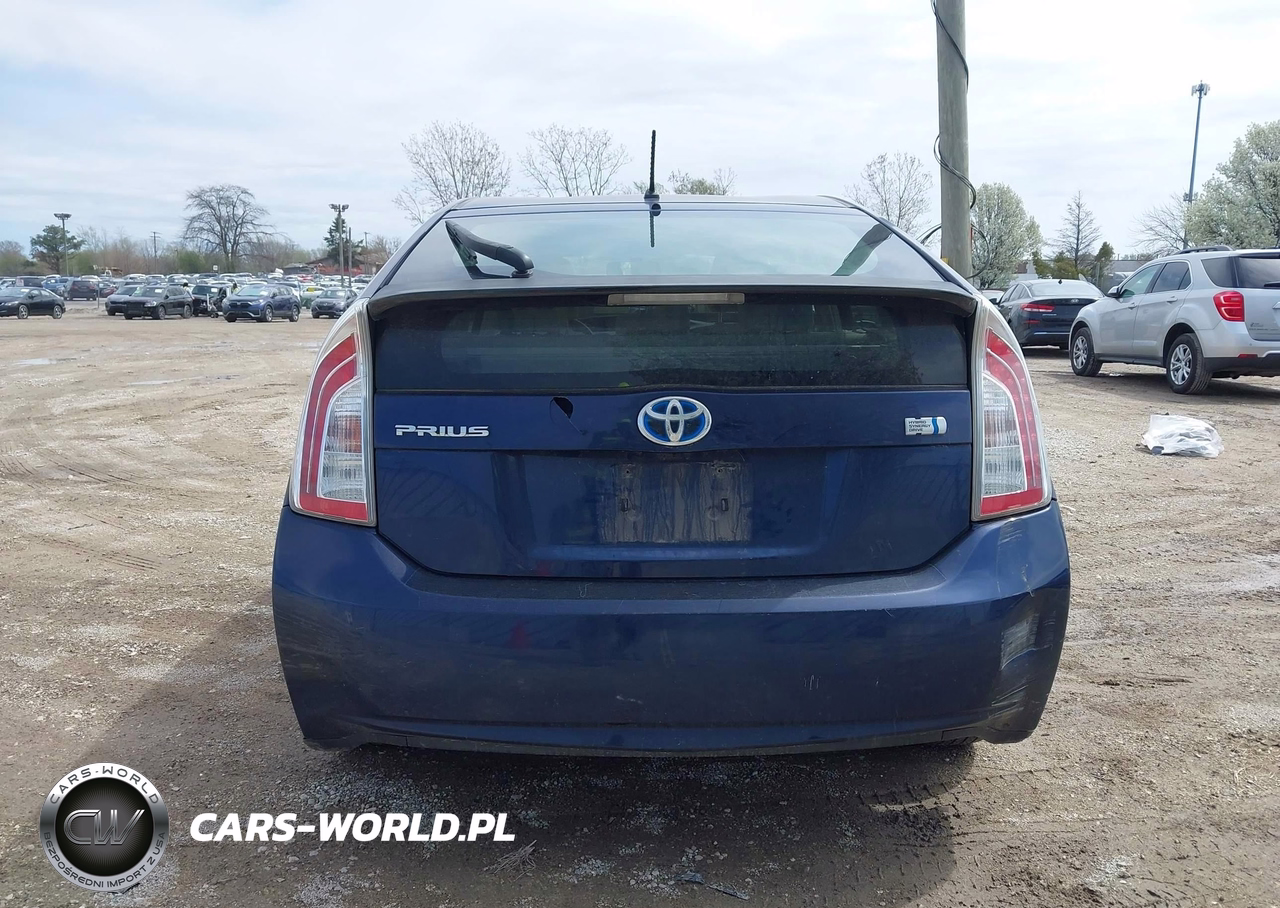 2012 Toyota Prius Two VIN:JTDKN3DUXC1548434 - 16