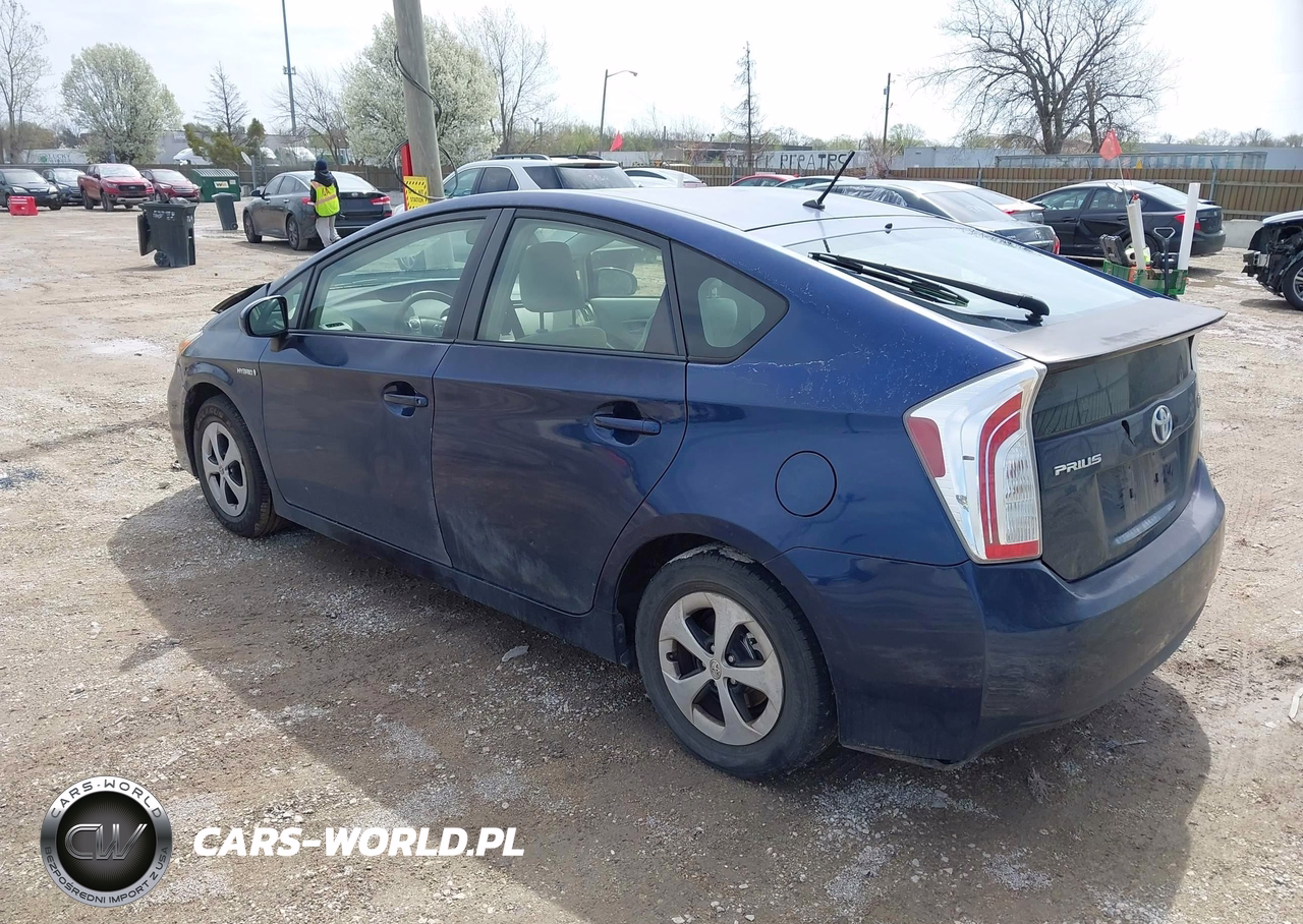2012 Toyota Prius Two VIN:JTDKN3DUXC1548434 - 3