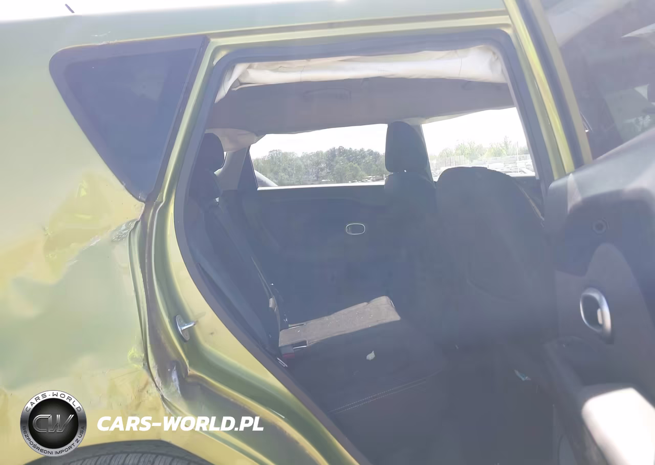 2018 Kia Soul + VIN:KNDJP3A58J7900858 - 8