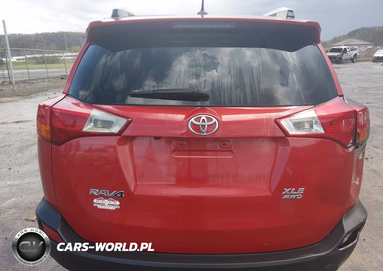 2015 Toyota Rav4 Xle VIN:JTMRFREVXFD112661 - 16