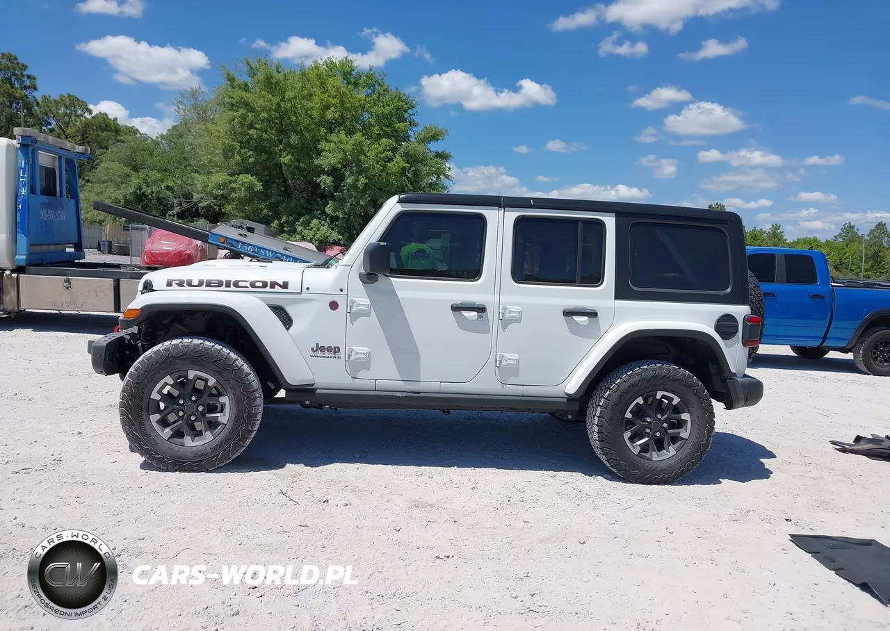 2025 Jeep Wrangler 4-Door Rubicon 4X4 VIN:1C4PJXFG3SW652460 - 15