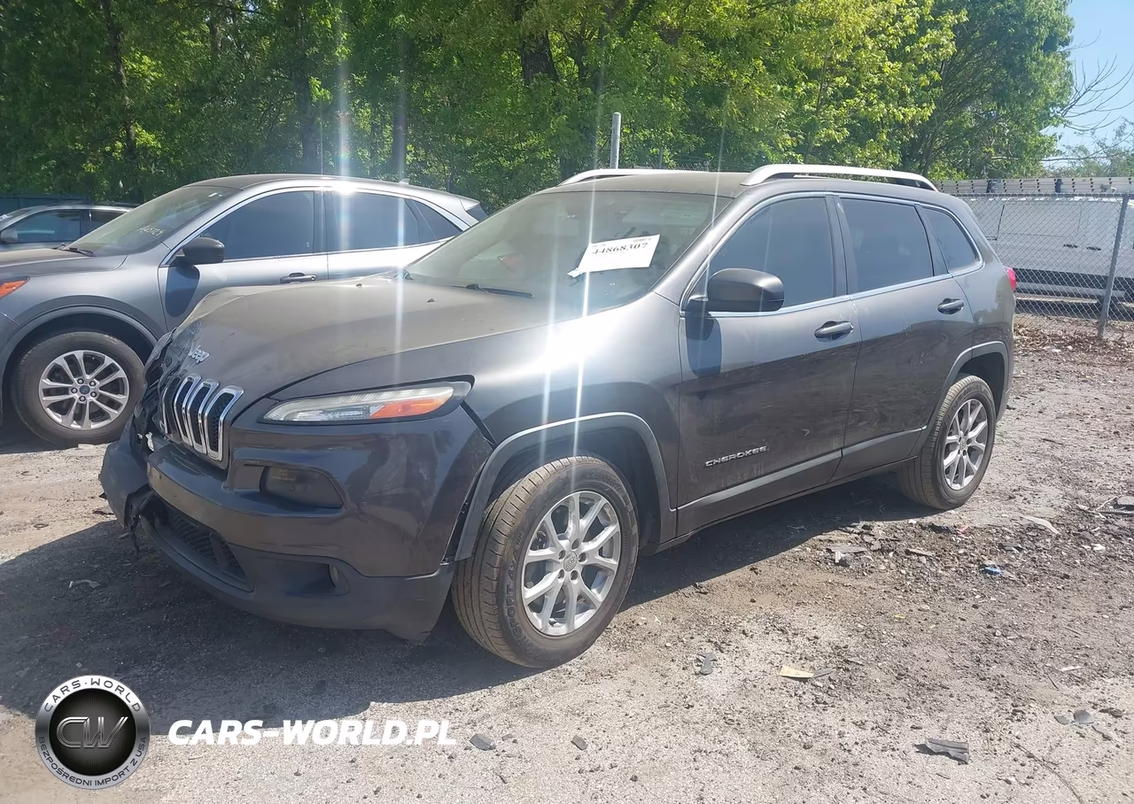 2014 Jeep Cherokee Latitude VIN:1C4PJMCS1EW221031 - 2