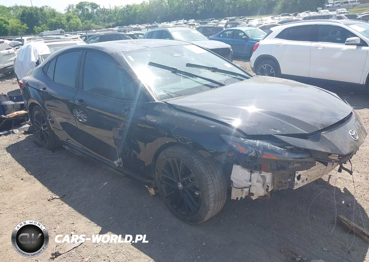 2025 Toyota Camry Se – zdjęcie 1 z 16