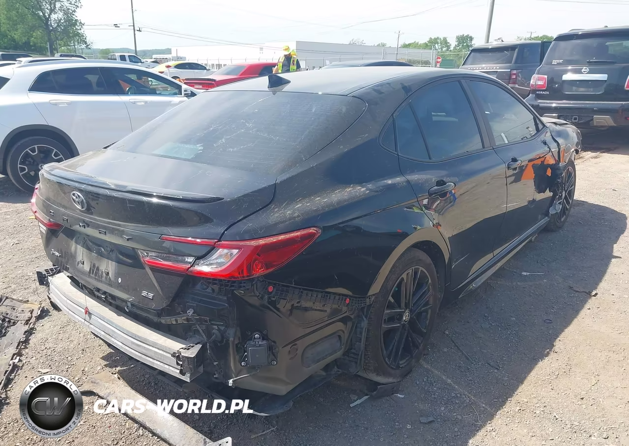 2025 Toyota Camry Se VIN:4T1DAACK5SU154602 - 4