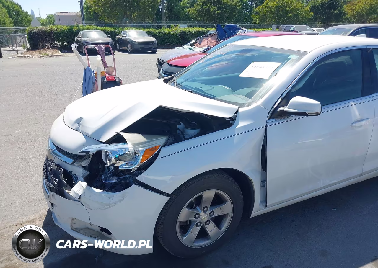 2015 Chevrolet Malibu 1Lt VIN:1G11C5SL9FF108776 - 6