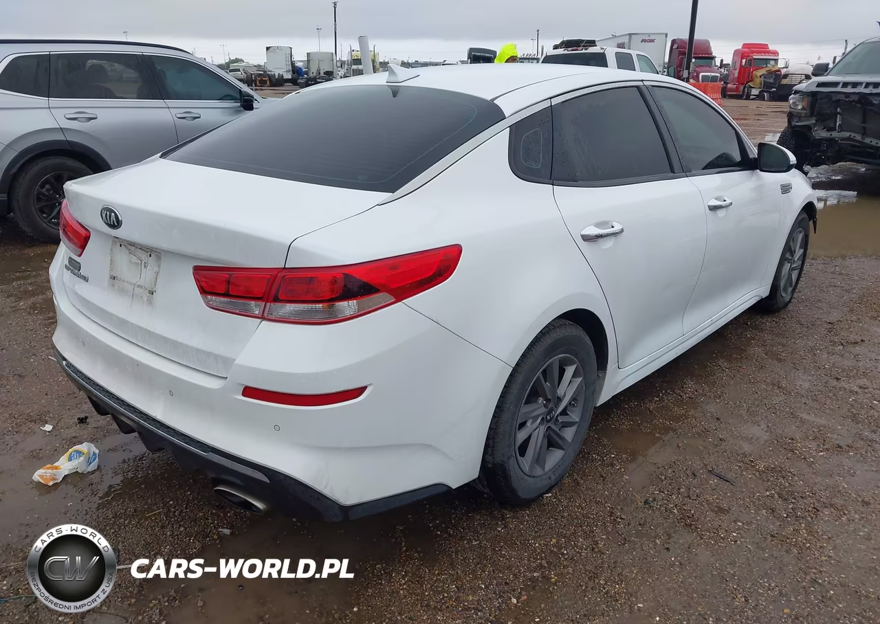 2020 Kia Optima Lx VIN:5XXGT4L37LG428590 - 4