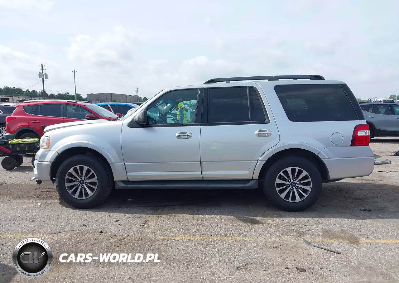 2017 Ford Expedition Xlt VIN:1FMJU1HT5HEA23572 - 14
