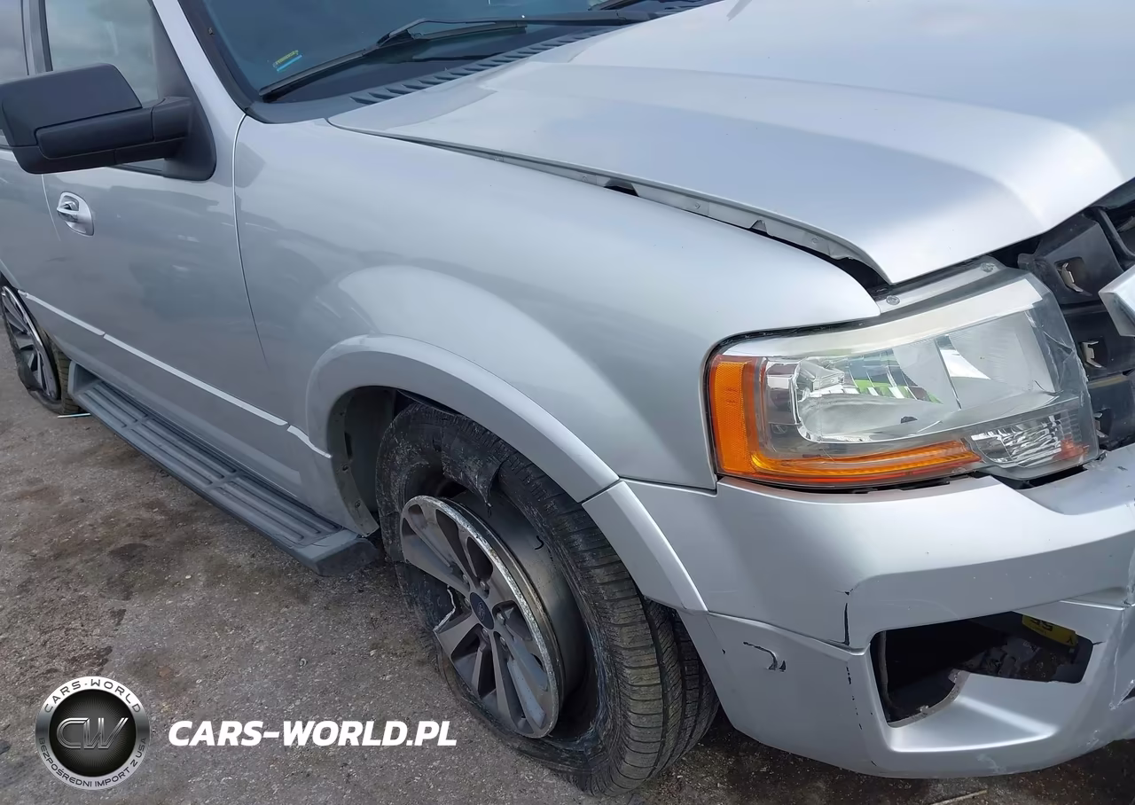 2017 Ford Expedition Xlt VIN:1FMJU1HT5HEA23572 - 6