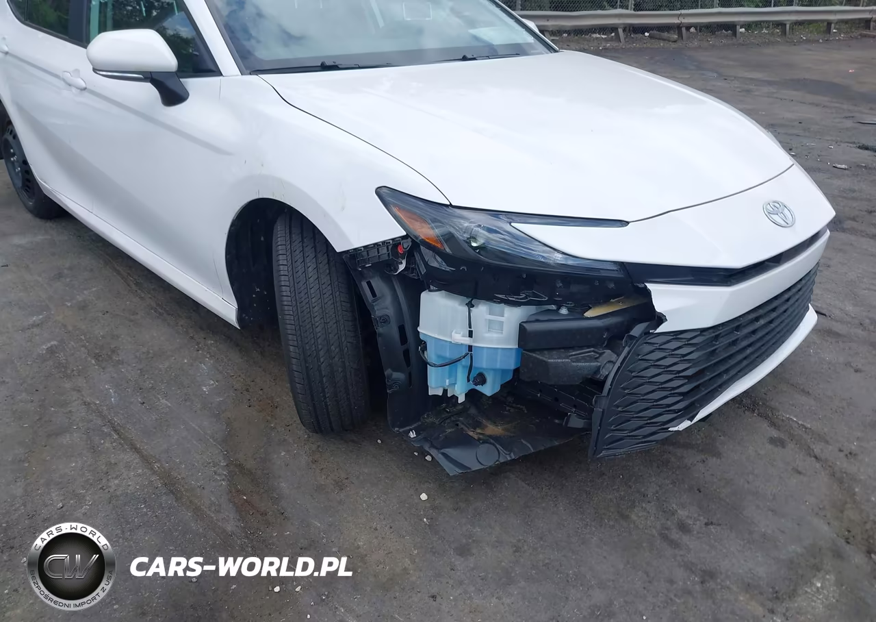 2025 Toyota Camry Le VIN:4T1DAACK4SU614459 - 6
