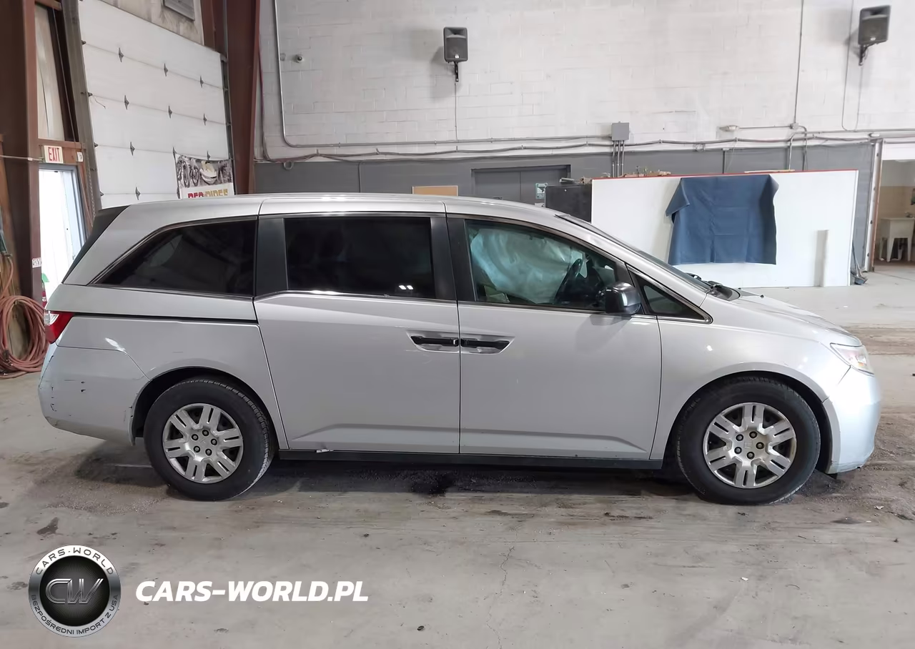 2013 Honda Odyssey Lx VIN:5FNRL5H23DB074960 - 13