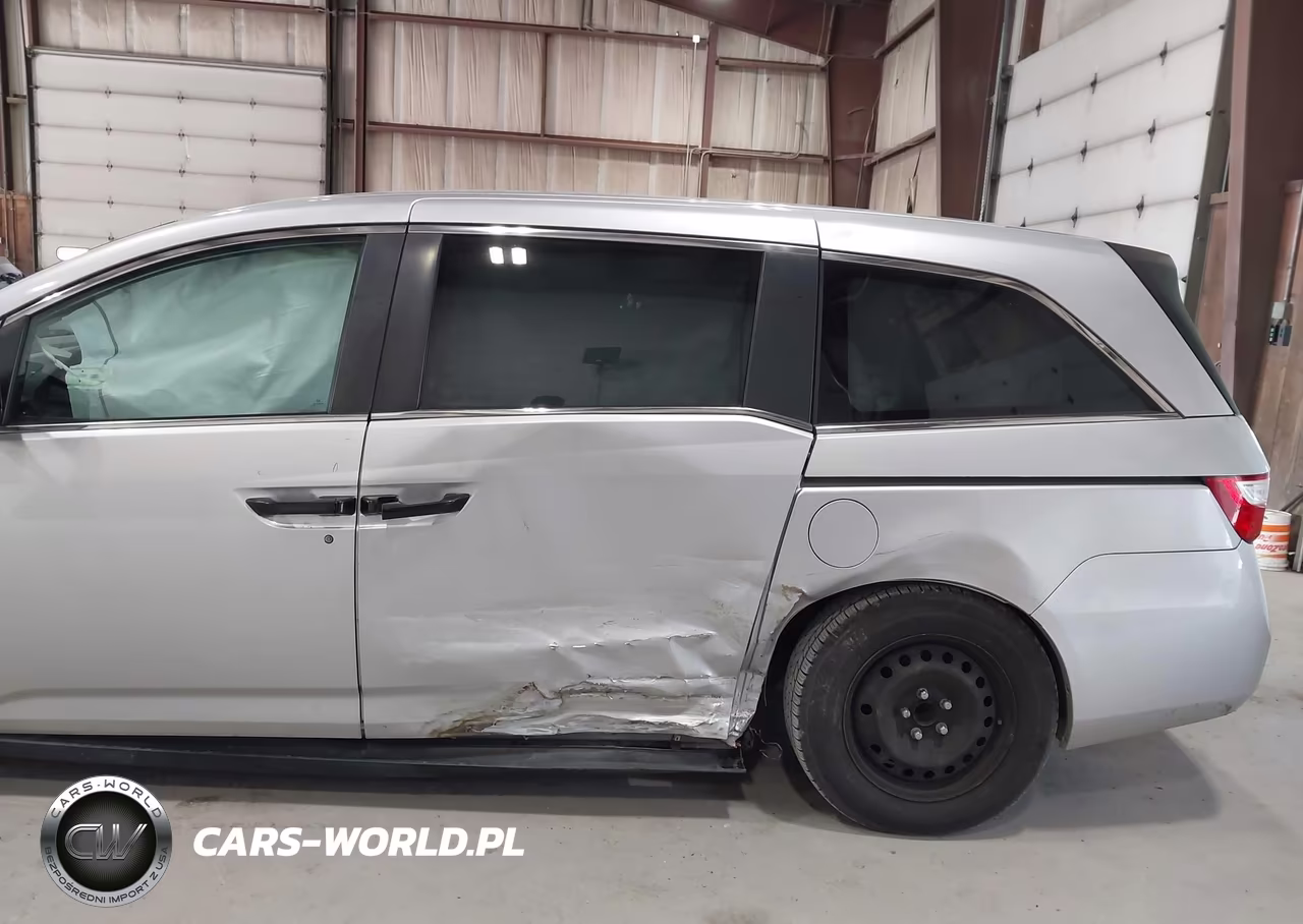 2013 Honda Odyssey Lx VIN:5FNRL5H23DB074960 - 6
