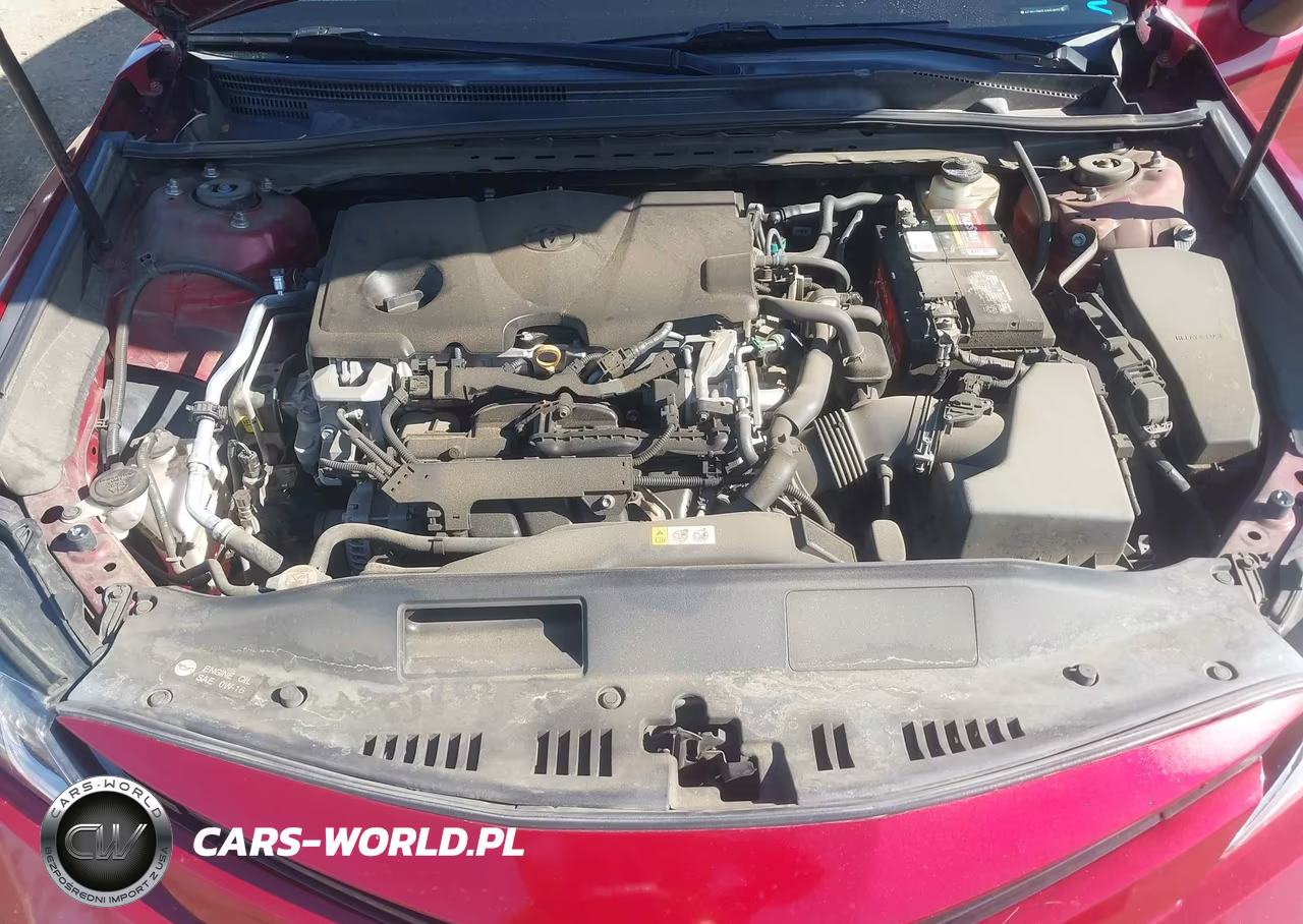 2018 Toyota Camry Le VIN:4T1B11HK0JU651622 - 10