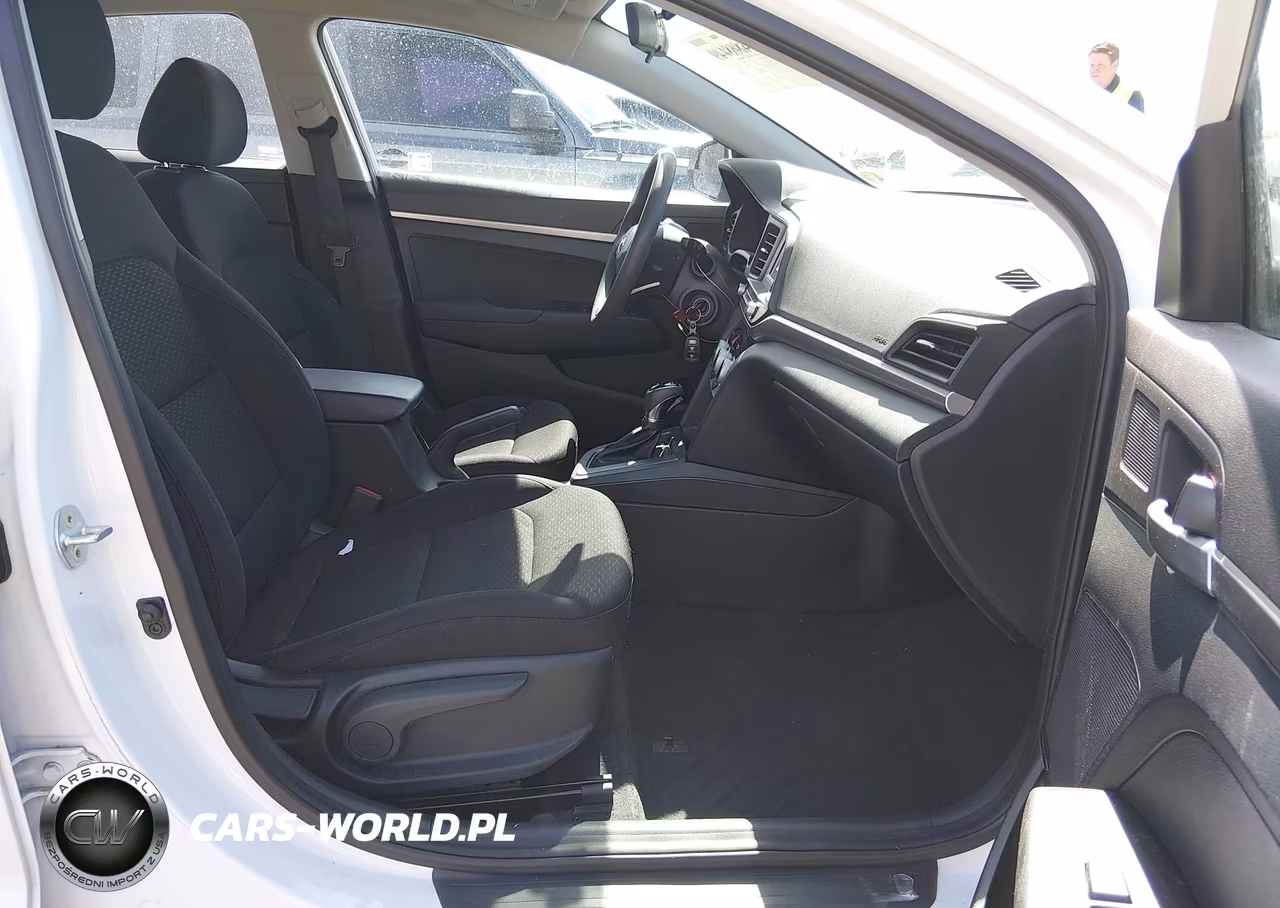 2019 Hyundai Elantra Se VIN:5NPD74LF5KH430021 - 5